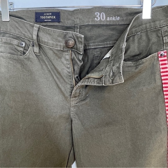 J. Crew Toothpick Olive Green Five Pocket Jeans Red/White Side Stripes Size 30 - Picture 5 of 12